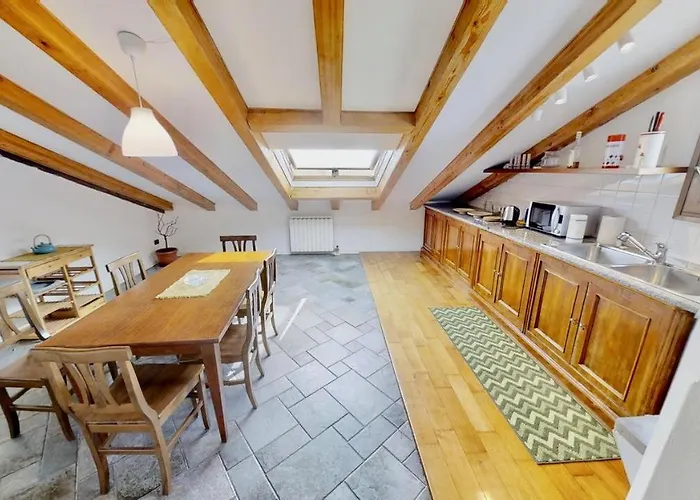 Apartment Mansarda San Michele Trieste